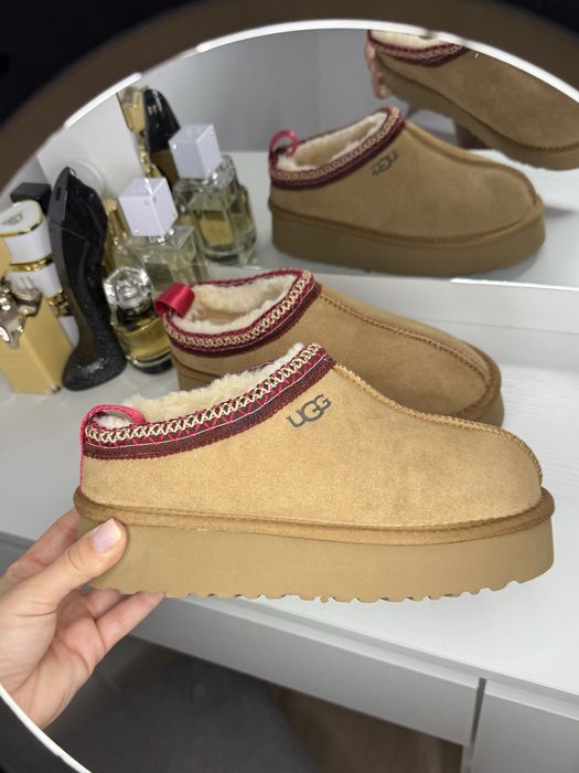 UGG Tazz marimea 38