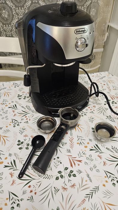 Кафемашина DeLonghi EC221.B