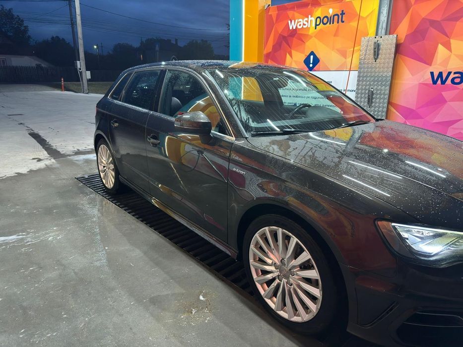 Audi A3 2015. 1.4 E-trnic Sport E-linie