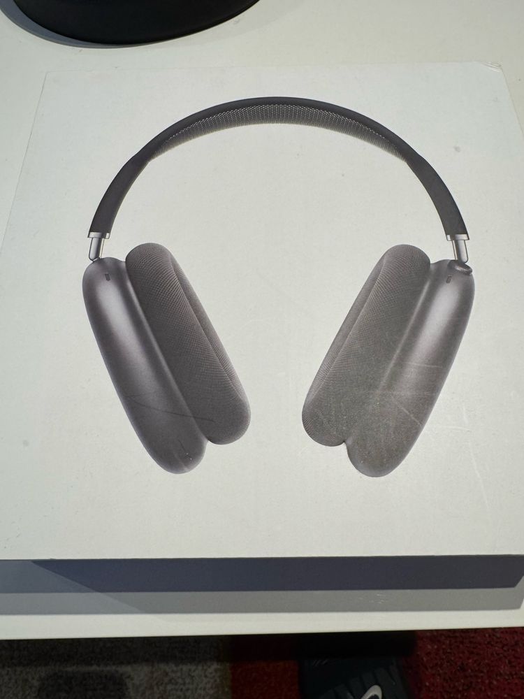 Слушалки Apple AirPods Max