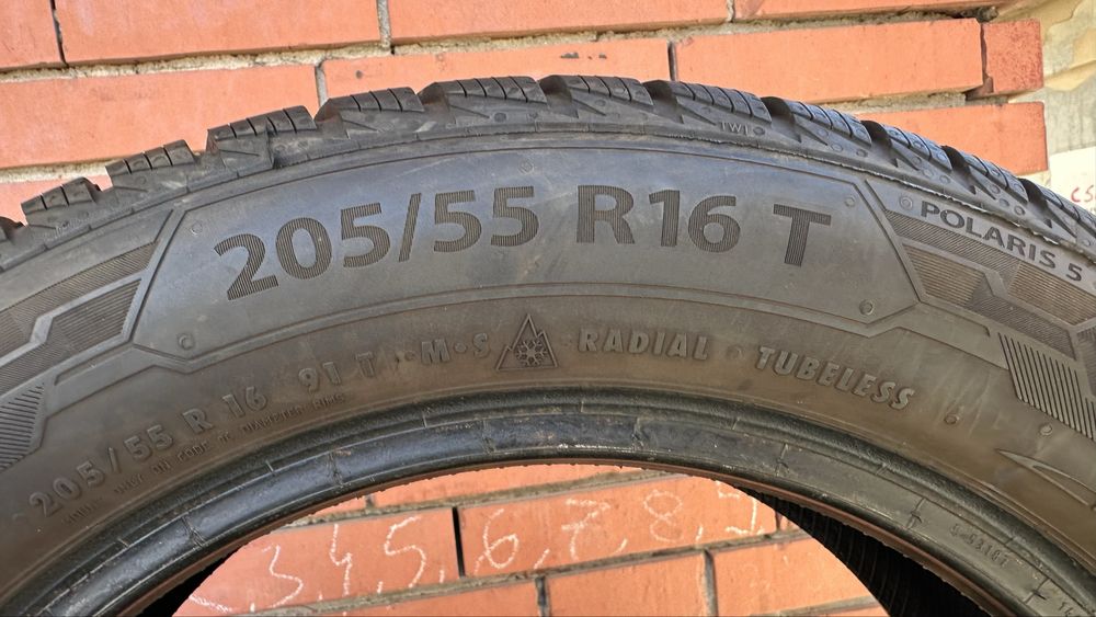 Продавам 2бр. Зимни гуми 205/55/16 Barum