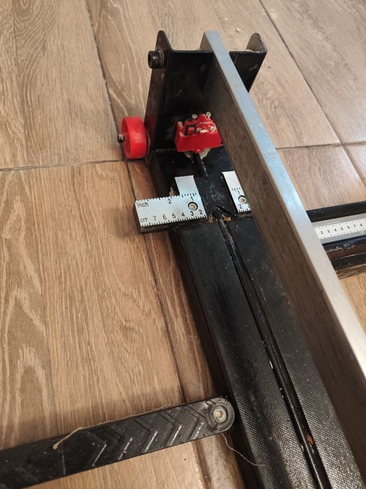 Mașină de tăiat gresie și faianță 120 cm