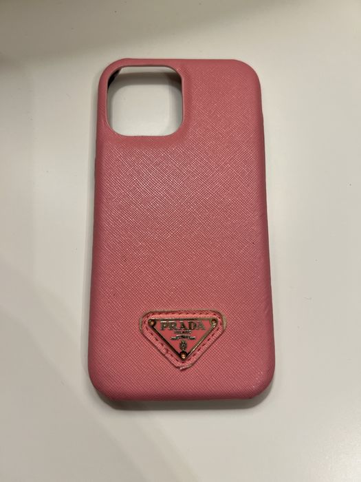 Калъфи за 13 pro max