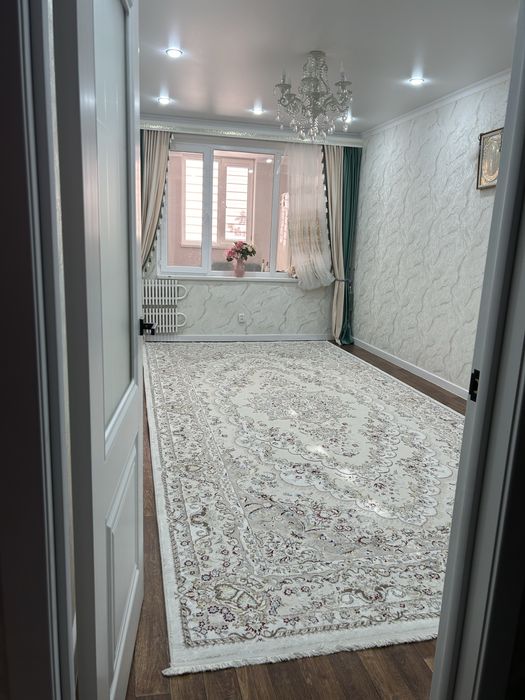 Продается 3  комн квартира 12  мкр