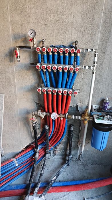 Мастер-сантехник: установка, ремонт труб, смесителей, унитазов, бойлер