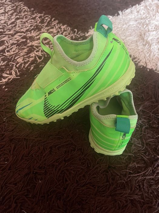 Ghete fotbal de sintetic Nike air zoom Ronaldo
