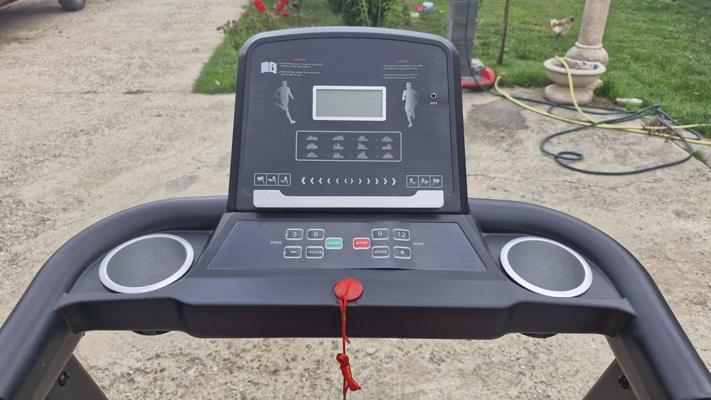 1400 RON vând bandă de alergat