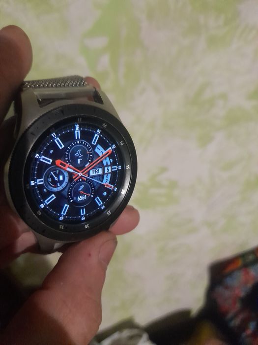 Samsung air watch R800 s3