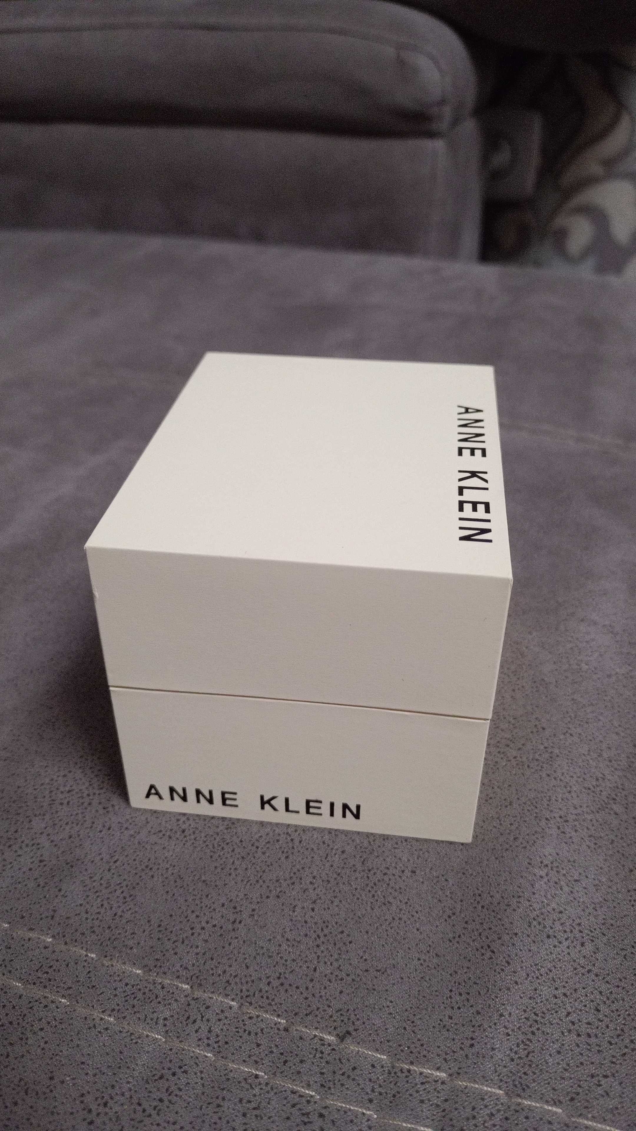 Часы Anne Klein с подлинным бриллиантом. Оригинал