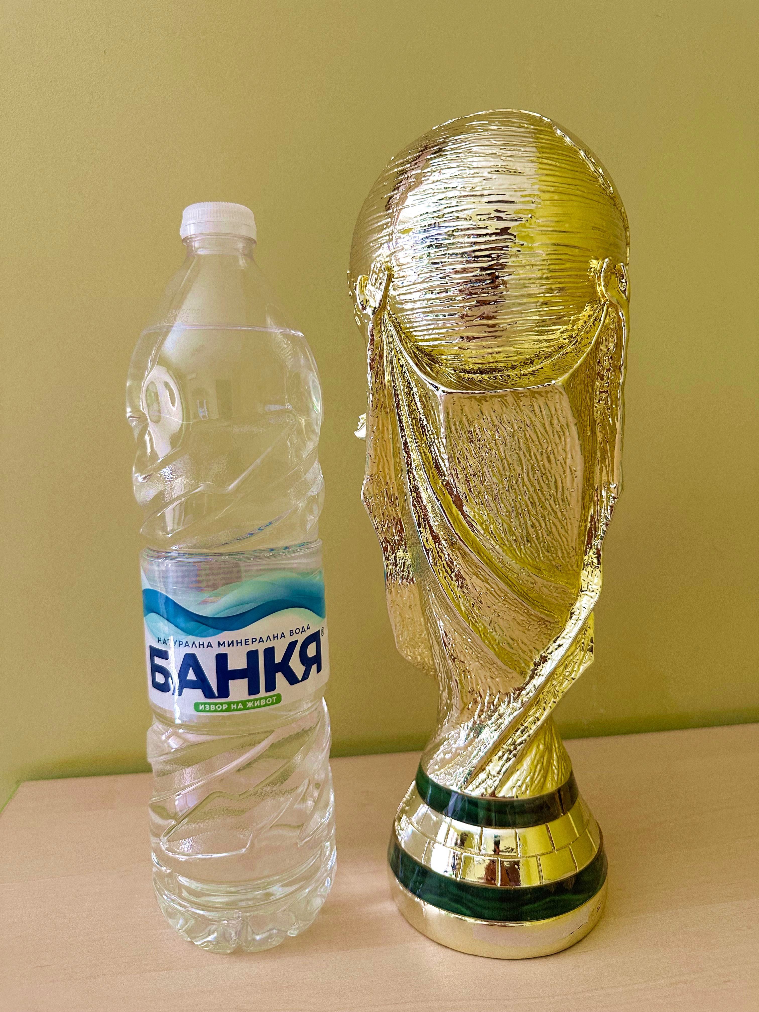 Реплика на купата на Световното по футбол - FIFA World Cup Trophy