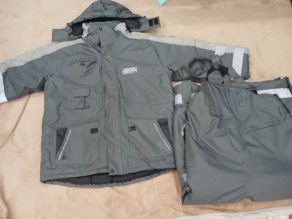 Продам б/у куртку