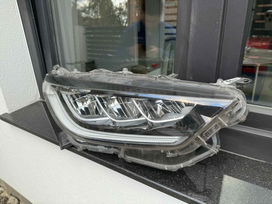 Vand far dreapta Toyota Yaris an(2020+)