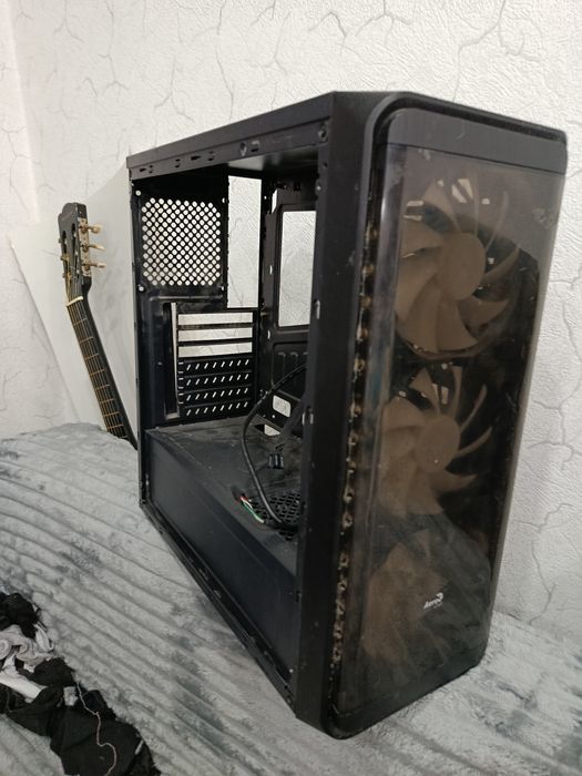 Продам корпус для Пк