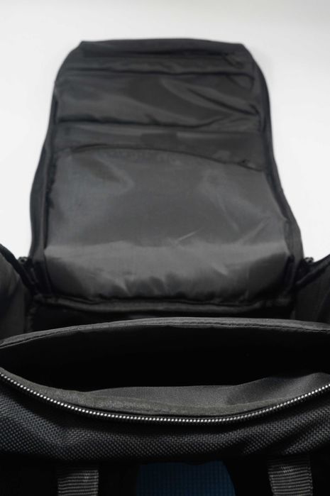 Rucsac laptop negru in stare excelenta