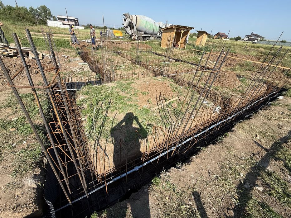 Casa P+1 Simnicu de Sus/Albesti-str.Mihai Eminescu,teren 455 mp.