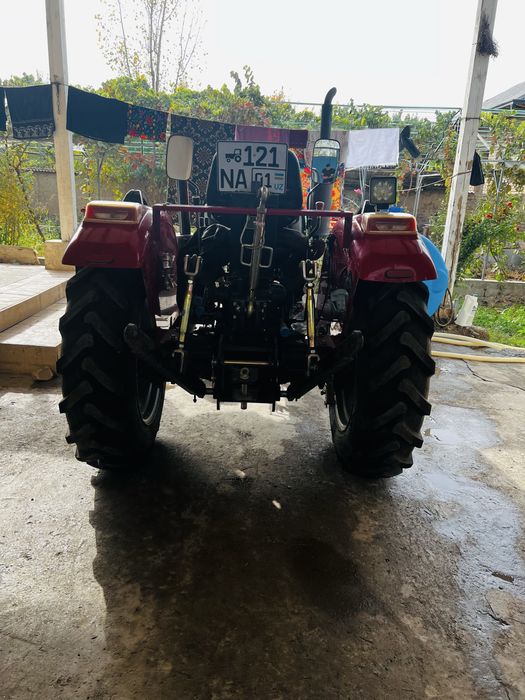 Мини трактор сотилади