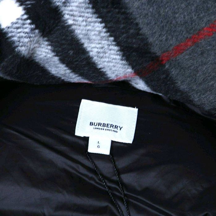 Burberry яке! ЧИСТО НОВО!