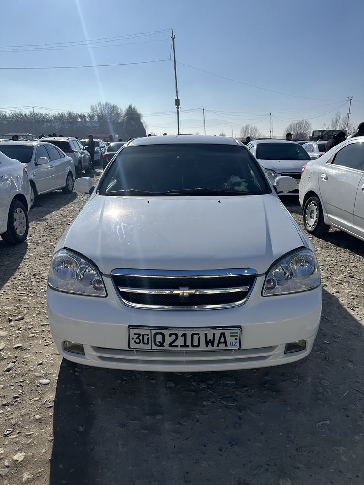 Продается Laсetti в хоршем состоянии