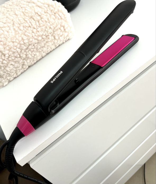 Преса за изправяне на коса Philips