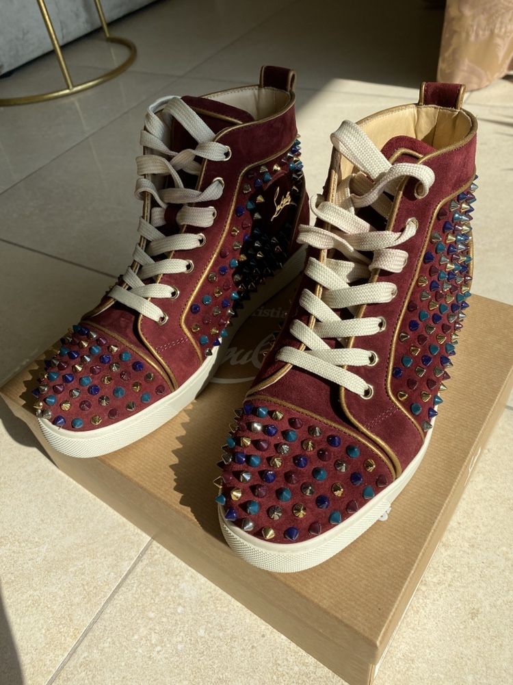 Tenesi Christian louboutin originali