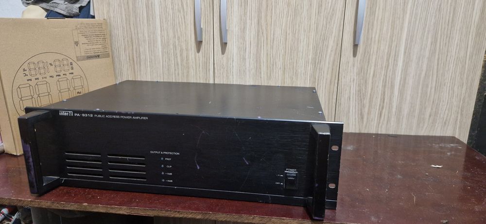 Vand amplificator public adres interM PA 9312