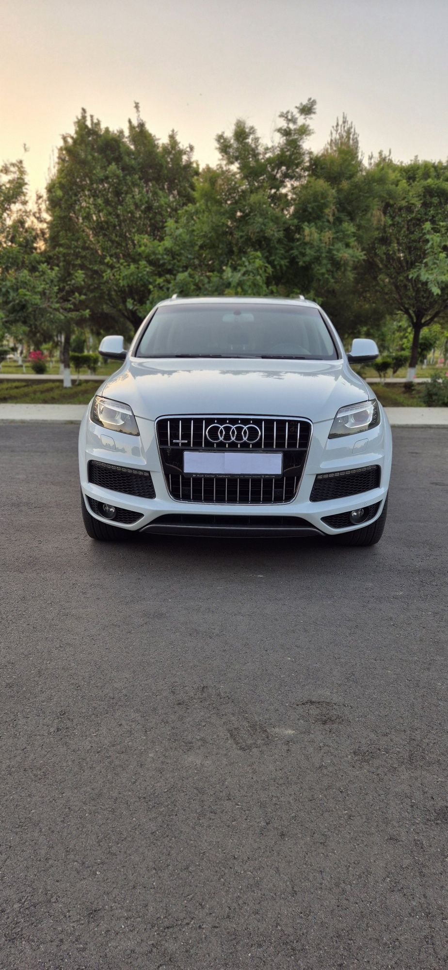 Продаётся Audi Q7 в идеальном состоянии
