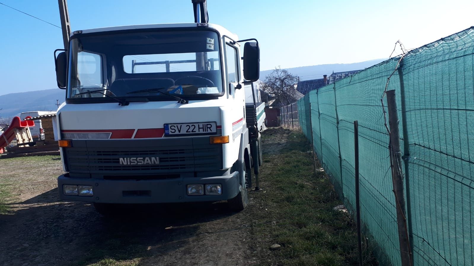 Nissan L35  4000 diesel simplu