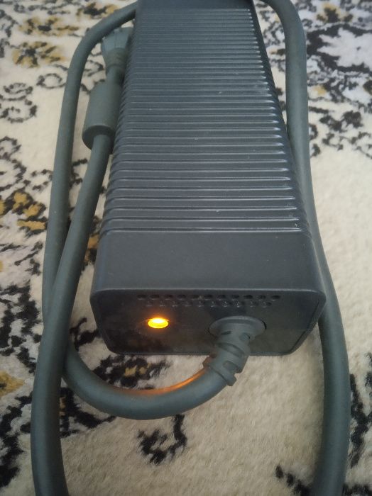 Alimentator Xbox 360 203 W DPSN 186CB-1A, MICROSOFT 12 V-16,5A