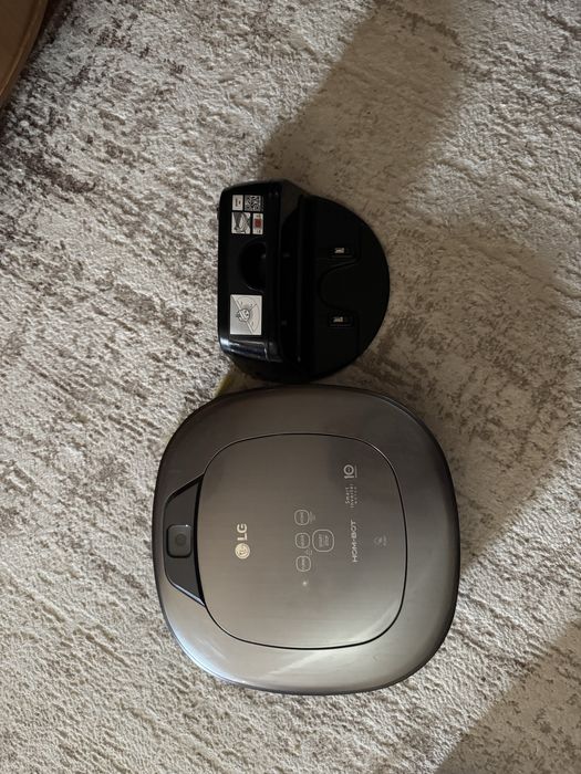 Продам робот пылесос LG