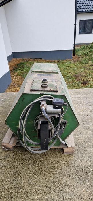 Rezervor motorină 700L cu pompă, pe baterie – 2100 lei