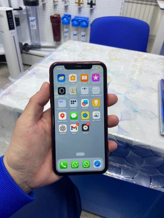 Айфон ХР на 128 гб батарея 78%