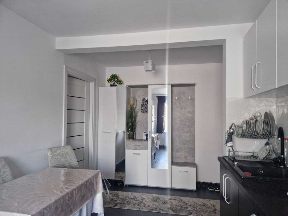 Persoana fizica APARTAMENT DE Vanzare