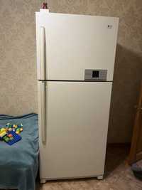 Продам холодильник LG, 60 cm