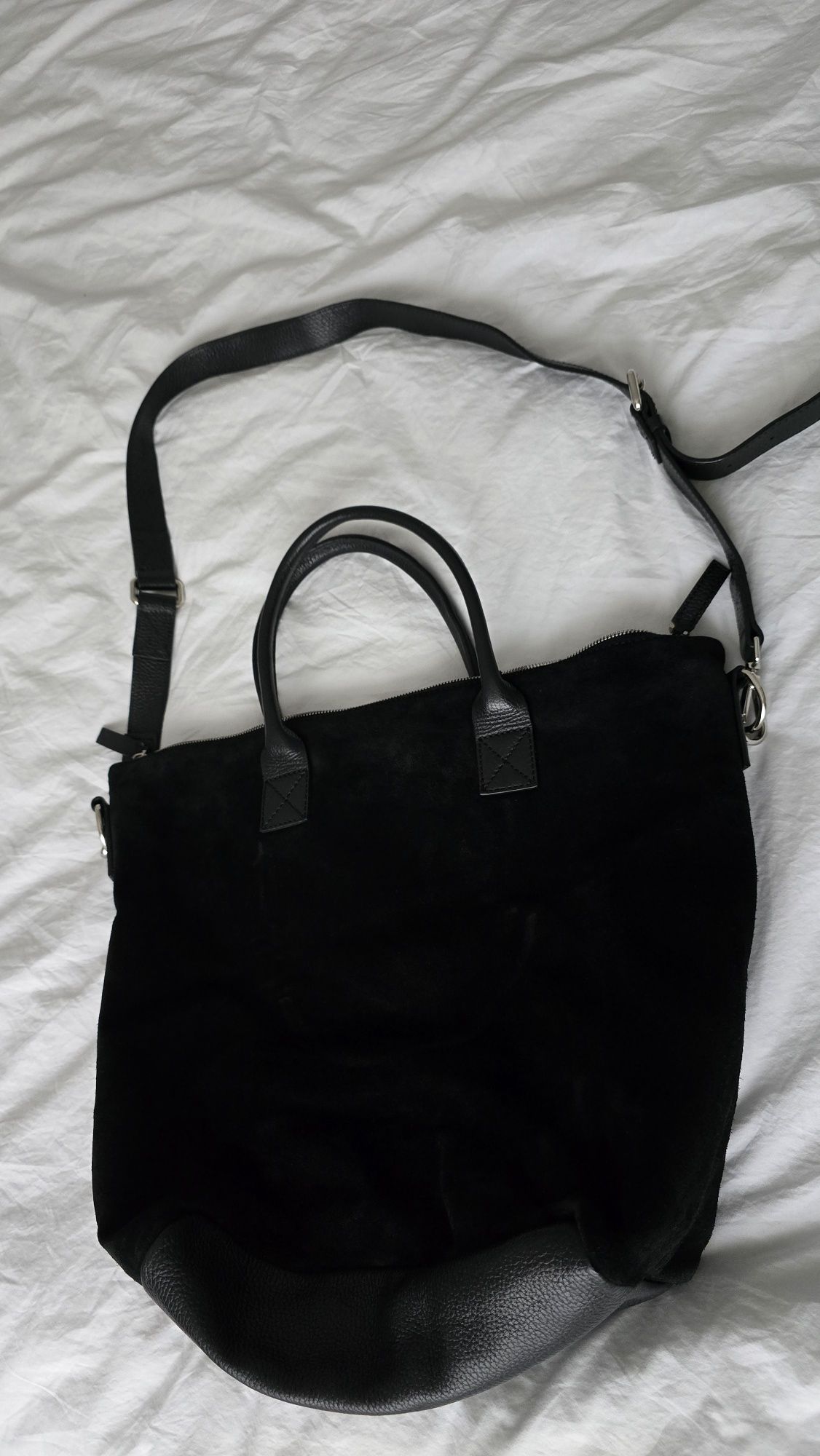 Geanta Musette piele intoarsa