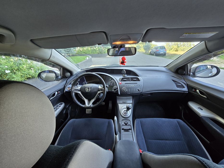 Honda Civic 1.8 i-VTEC Automată