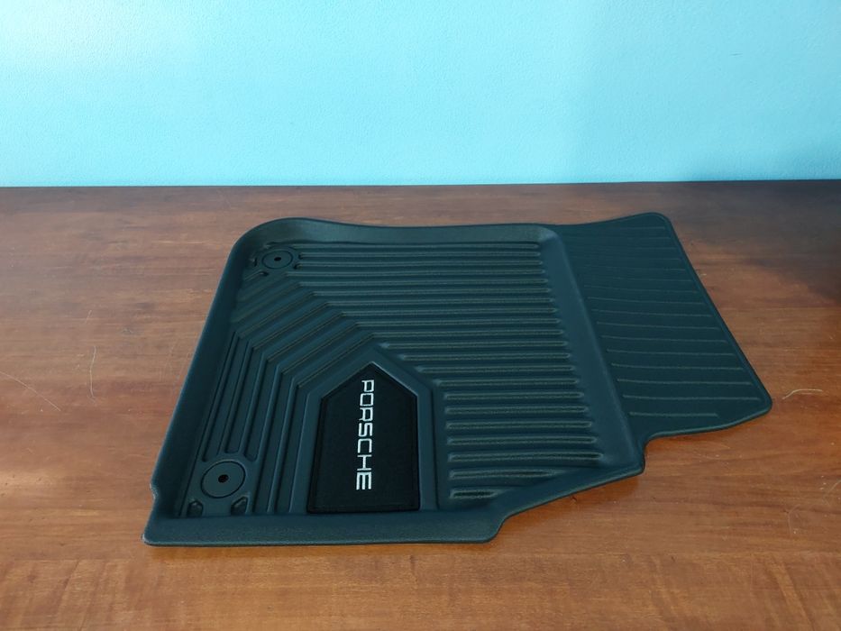 Covorase (presuri) tip tavita dedicate PORSCHE CAYENNE