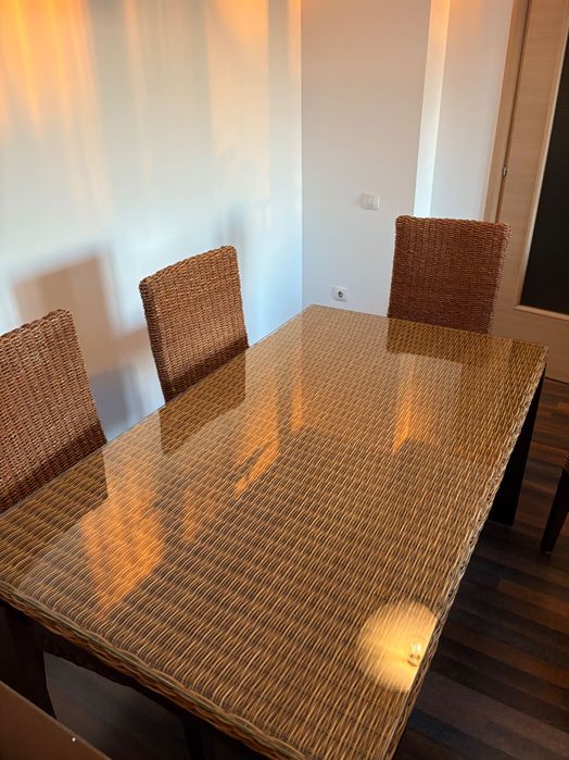 Masa living plus scaune ratan - stare buna