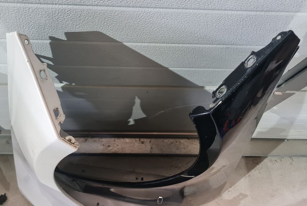 Aripa stanga dreapta Mercedes E Class W212 an:2009-2016