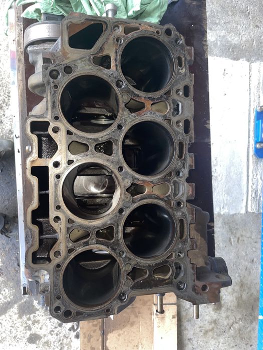 Блок от audi и vw 3.2 vr6 AXZ и останали части