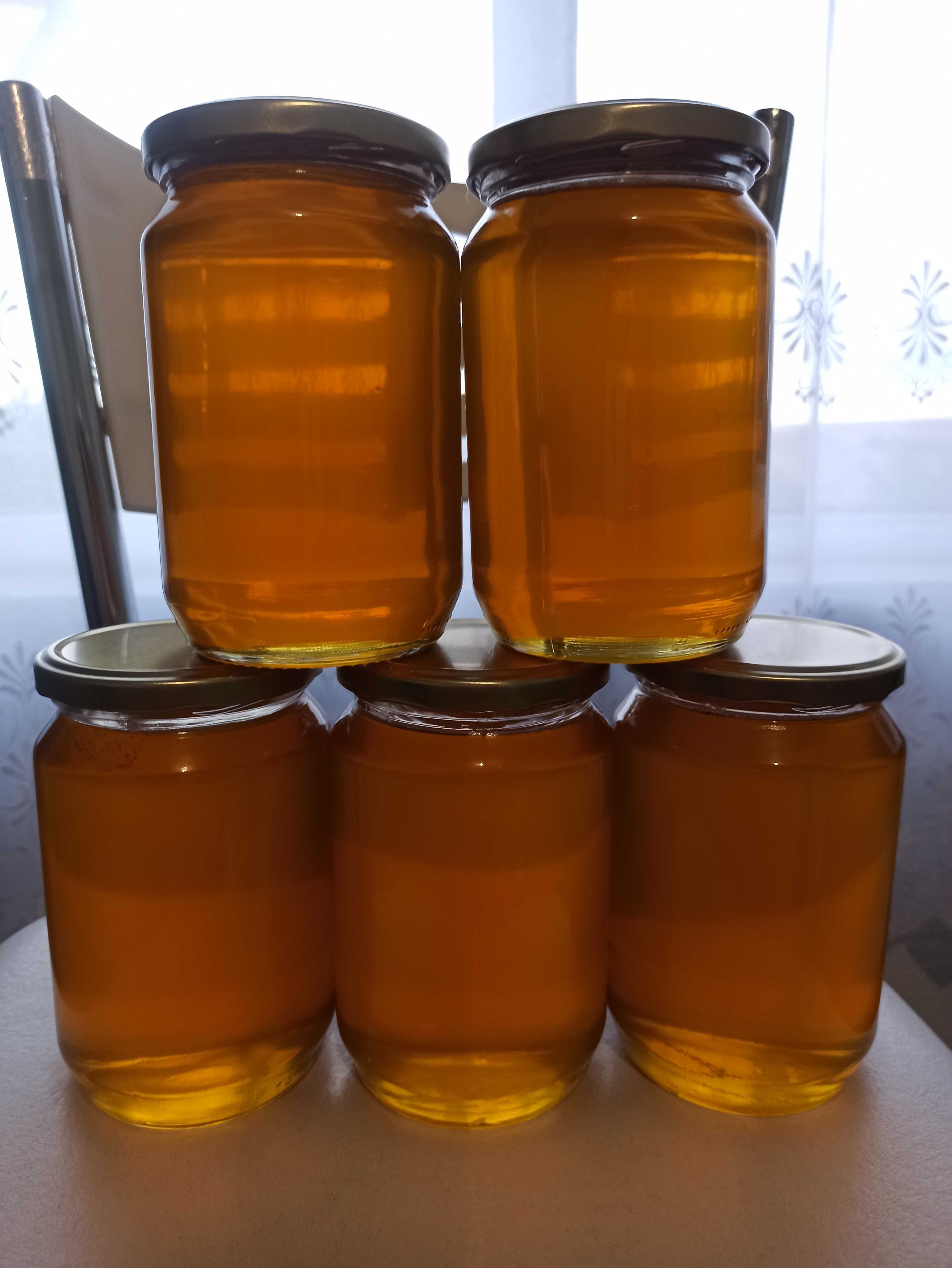 Продавам Пчелен Мед