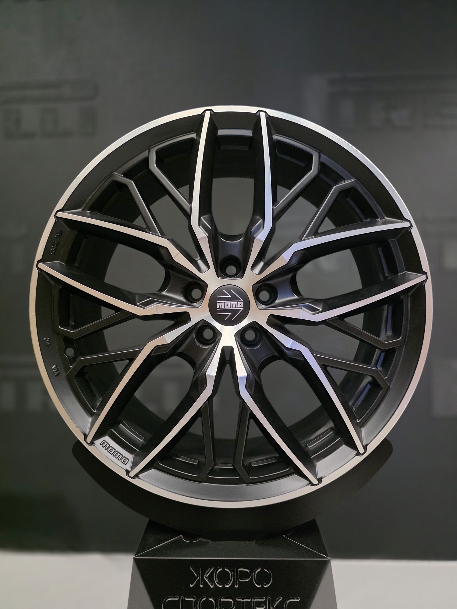 20цола Momo 5х112 Mercedes,BMW