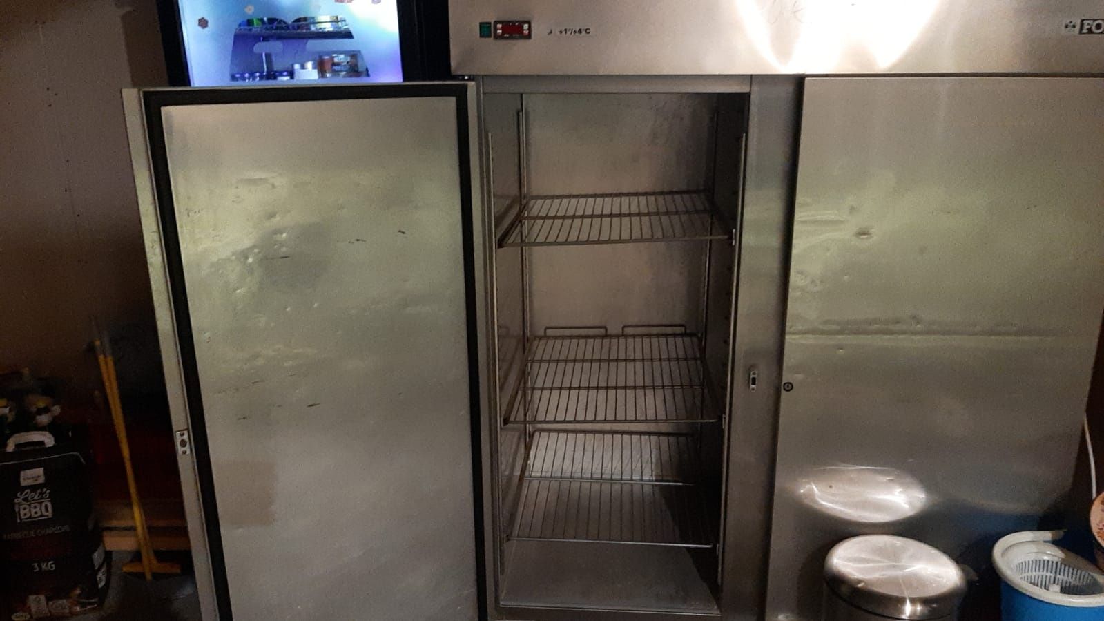 Frigider inox stare foarte bună, dulap frigorific 2 usi, 1400 litri