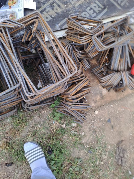 Etrieri pentru fundatie casa 20x60 , 20x70 20x80 orice dimensiune
Exec