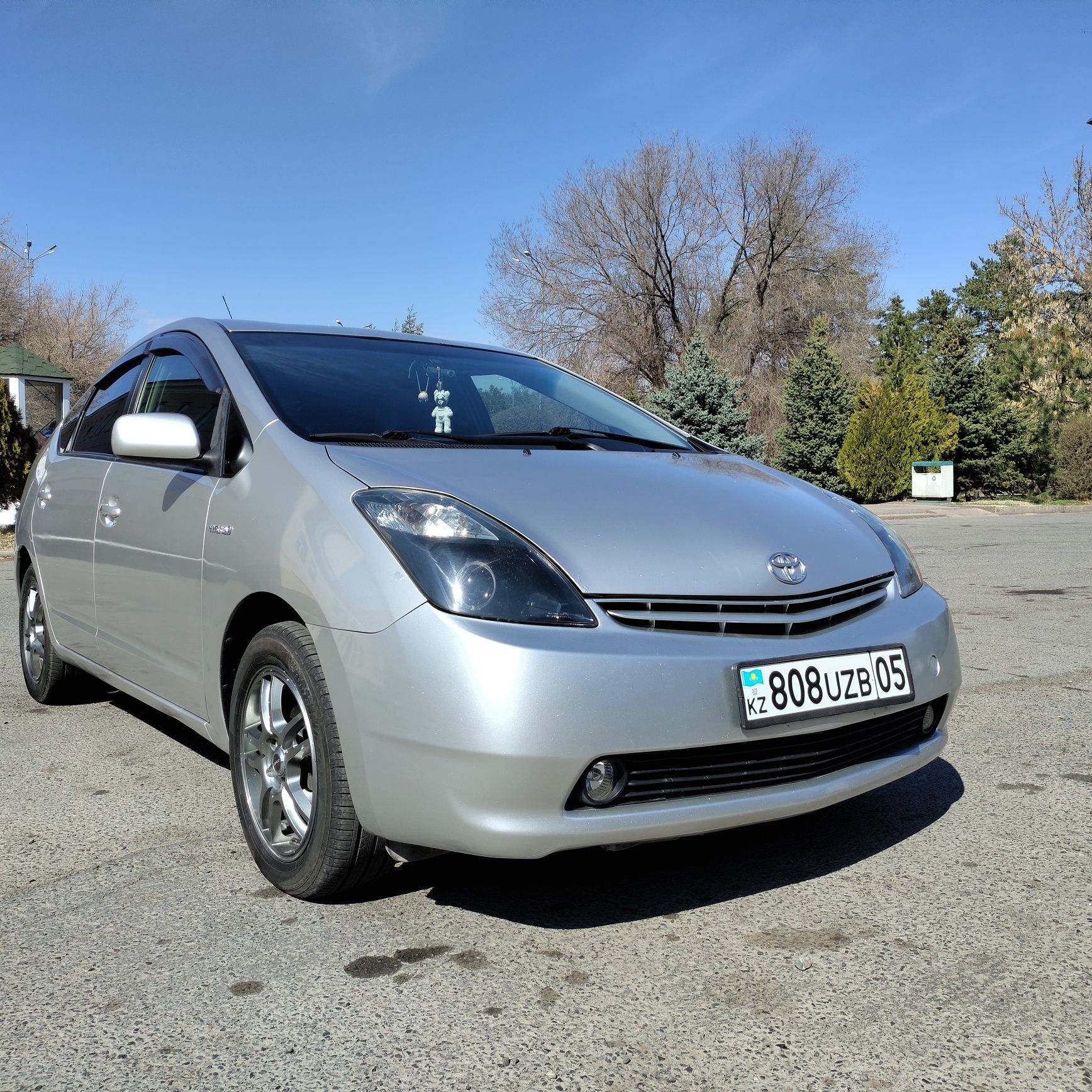 Toyota prius hybrid