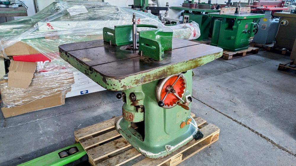 Фреза с два вида обороти+ наклон на плота