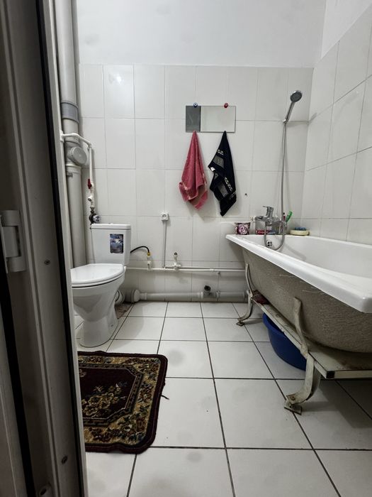 Прадается 1 ком 44 м2 с ремонтом