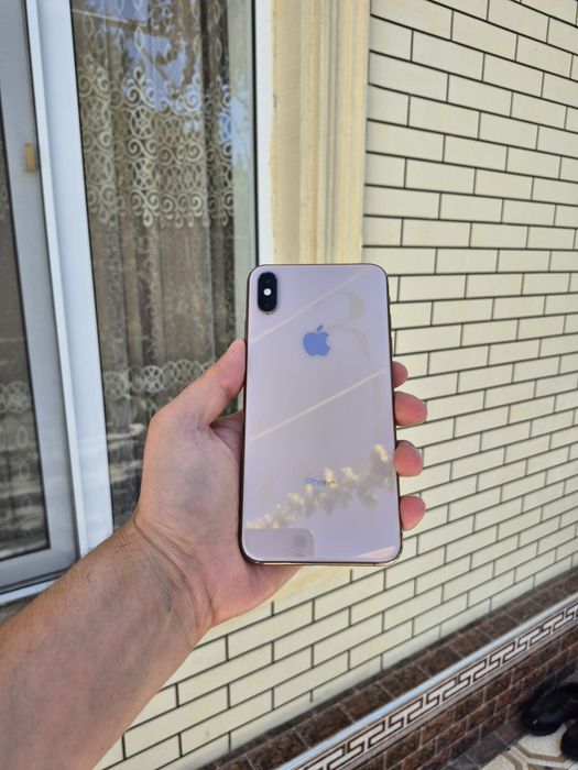 Srochno IPhone XS  Max 64g sotiladi