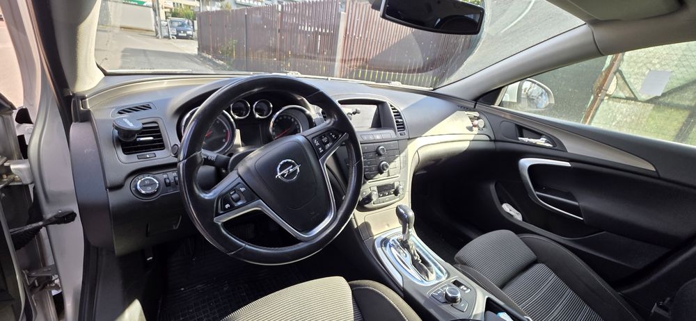 Opel insignia 2010 stare buna