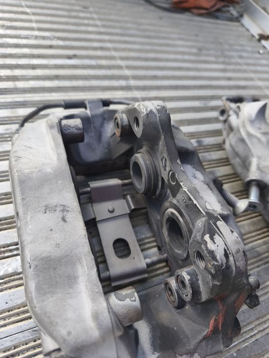 BMW Upgrade - Etriere Față Brembo 4P