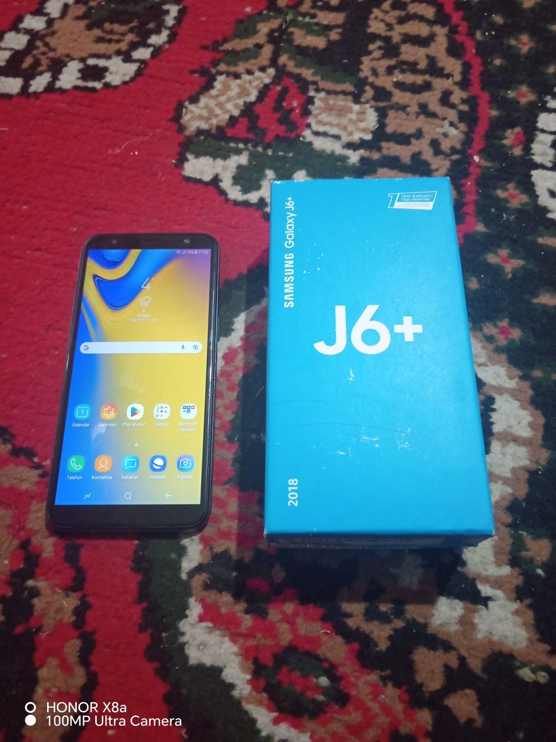 Samsung galaxy J6+ 32/3